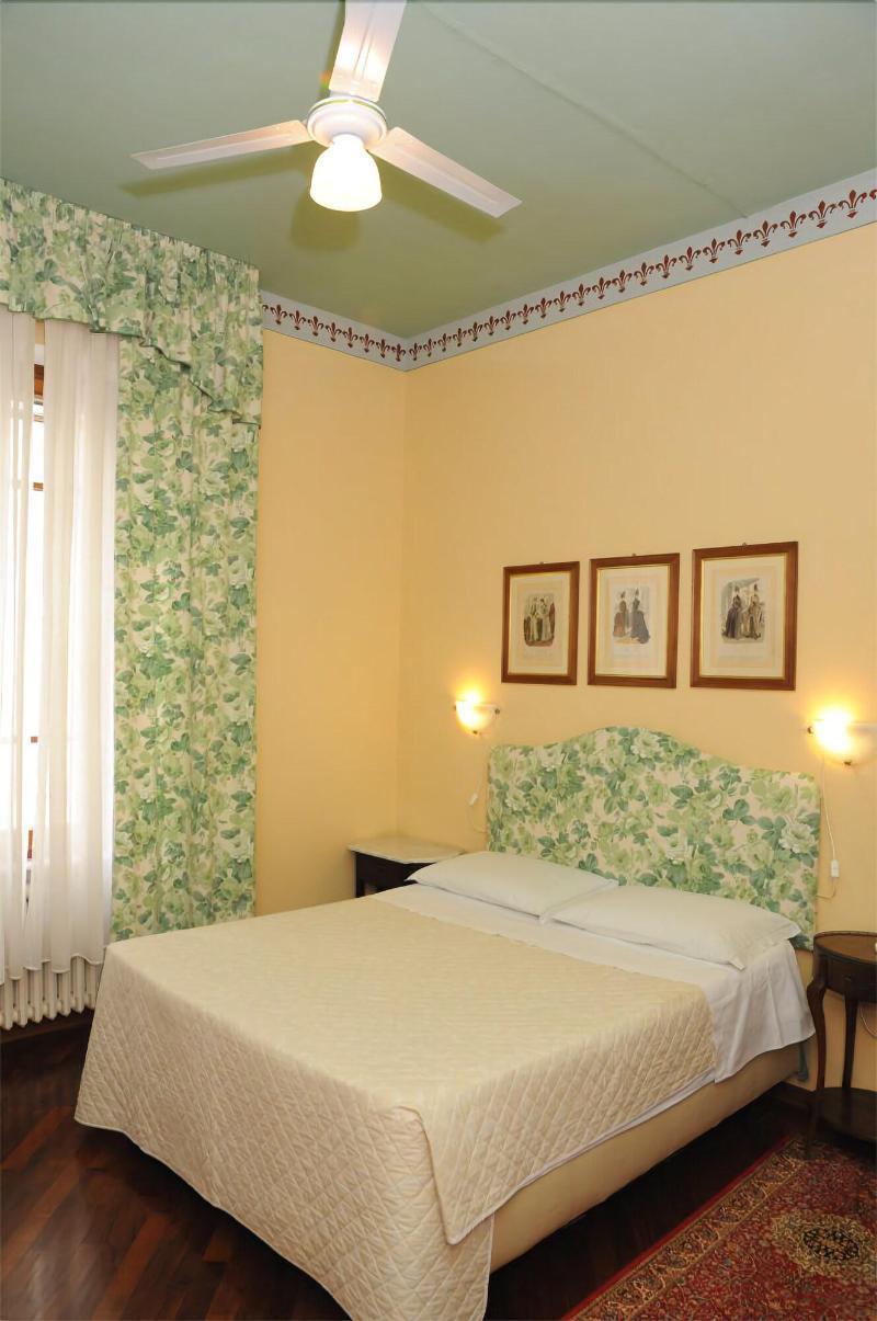 Tarussio Otel Arezzo Dış mekan fotoğraf